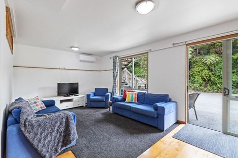 Photo of property in 37 Govan Wilson Road, Whangaripo, Warkworth, 0985