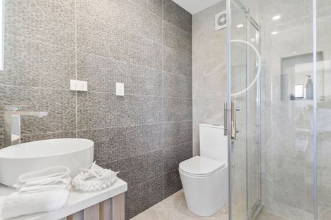 Photo of property in 3/156 Coxhead Road, Wattle Downs, Auckland, 2103