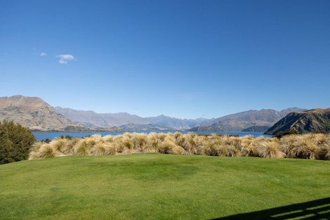 Photo of property in 24 Briar Bank Drive, Wanaka, 9305