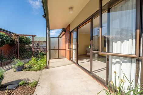 Photo of property in 322b Church Street, West End, Timaru, 7910