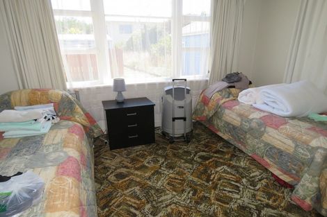 Photo of property in 3 Queen Street, Westport, 7825