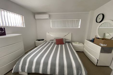 Photo of property in 85 Wade River Road, Stanmore Bay, Whangaparaoa, 0932