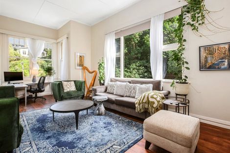 Photo of property in 74 Sar Street, Wadestown, Wellington, 6012