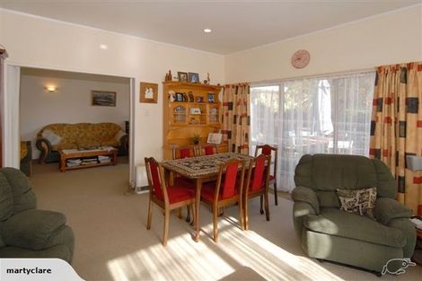 Photo of property in 132 Totara Drive, Pukete, Hamilton, 3200