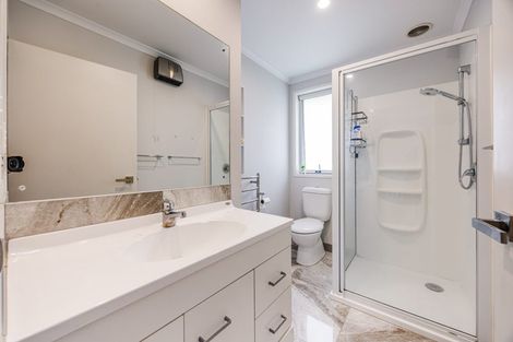 Photo of property in 99 Beatty Road, Pukekohe, 2120