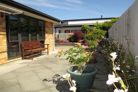 Photo of property in 22 Sovereign Gardens, Halswell, Christchurch, 8025