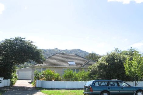 Photo of property in 7 Oak Street, Ebdentown, Upper Hutt, 5018