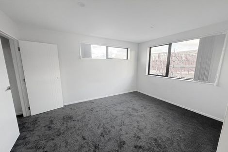 Photo of property in 127 Oreil Avenue, West Harbour, Auckland, 0618