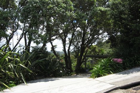 Photo of property in 102 Waitea Road, Muriwai, Waimauku, 0881