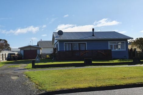 Photo of property in 34 Palmerston Street, Greymouth, 7805