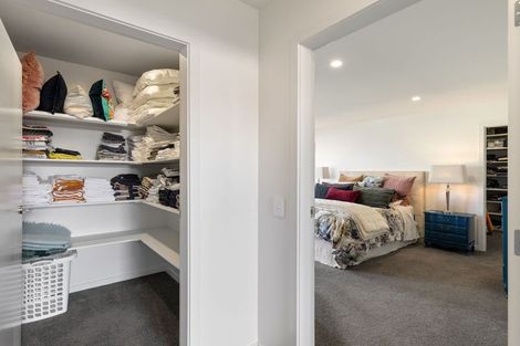 Photo of property in 62 Freedom Drive, Kelvin Grove, Palmerston North, 4414
