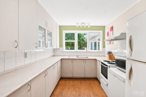 Photo of property in 16 Tennyson Street, Trentham, Upper Hutt, 5018