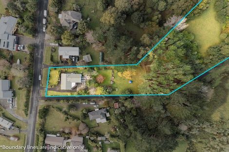 Photo of property in 209 Kaipara Road, Papakura, 2582