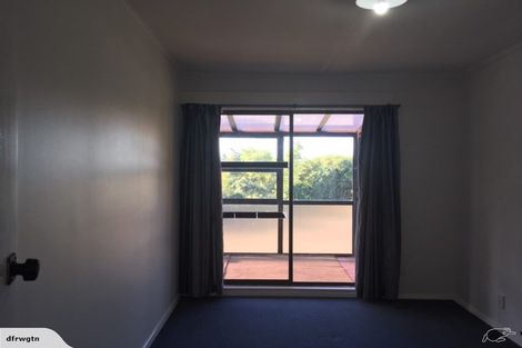 Photo of property in 92 Tremewan Street, Tawa, Wellington, 5028