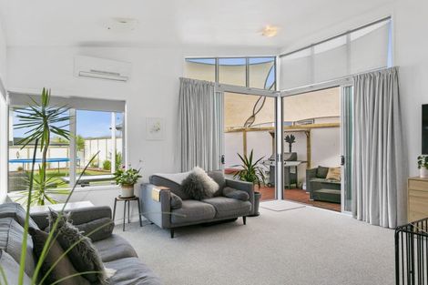 Photo of property in 16 Scott Drive, Nukuhau, Taupo, 3330