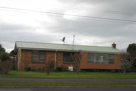 Photo of property in 27 Vesty Avenue, Hillcrest, Hamilton, 3216