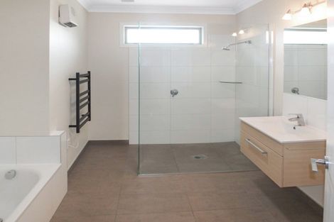 Photo of property in 90 Bergin Road, Foxton, 4814