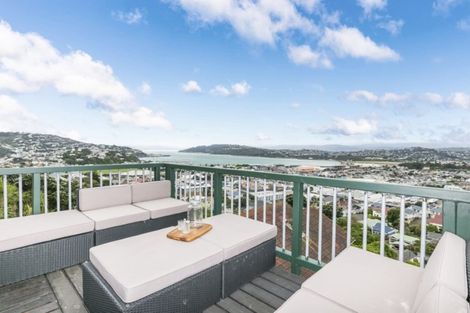 Photo of property in 93 Duncan Terrace, Kilbirnie, Wellington, 6022