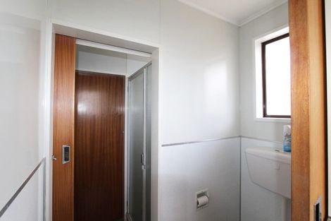 Photo of property in 5 Huxley Street, Pahiatua, 4910