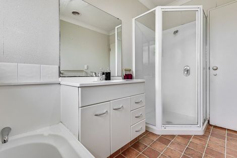 Photo of property in 18 Glen Cree Avenue, Rototuna, Hamilton, 3210