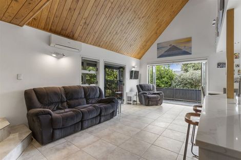 Photo of property in 19 Marendellas Drive, Bucklands Beach, Auckland, 2014