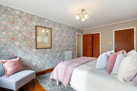 Photo of property in 51 Winston Street, Crofton Downs, Wellington, 6035