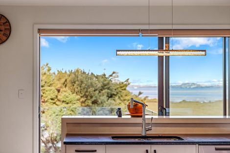 Photo of property in 44a Bannings Way, Hobsonville, Auckland, 0618