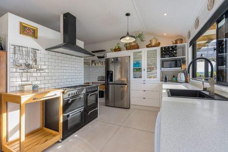 Photo of property in 16 Bennett Street, Port Albert, Wellsford, 0973