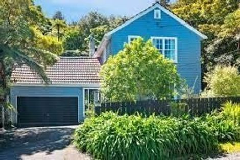 Photo of property in 60 Simla Crescent, Khandallah, Wellington, 6035