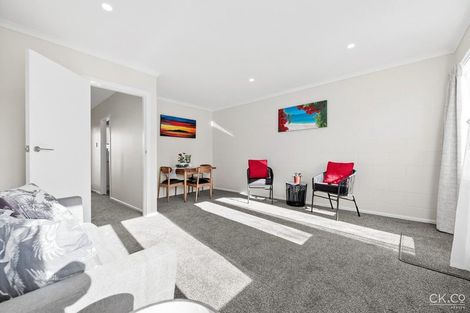 Photo of property in 3/6-8 Keys Street, Elderslea, Upper Hutt, 5018