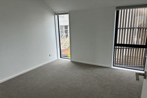 Photo of property in 5/7 Grove Road, Addington, Christchurch, 8024