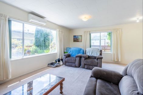 Photo of property in 33 Tui Road, Raumati Beach, Paraparaumu, 5032