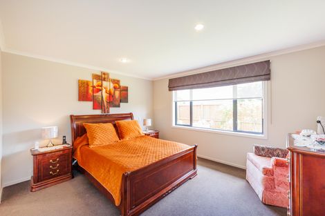 Photo of property in 28 Heretaunga Street, Palmerston North, 4414