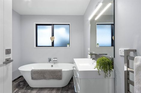 Photo of property in 18 Pentire Parade, Lincoln, 7608