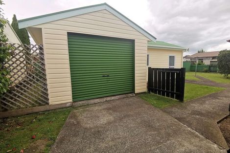 Photo of property in 22 Weld Street, Cambridge, 3434