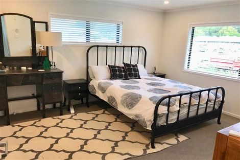 Photo of property in 17 Somerby Mews, Silverstream, Upper Hutt, 5019