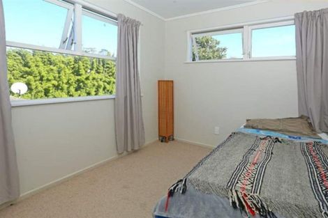 Photo of property in 60 Glendene Avenue, Glendene, Auckland, 0602