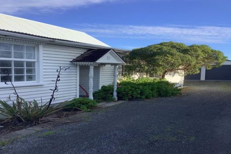 Photo of property in 261 Marine Parade, New Brighton, Christchurch, 8061