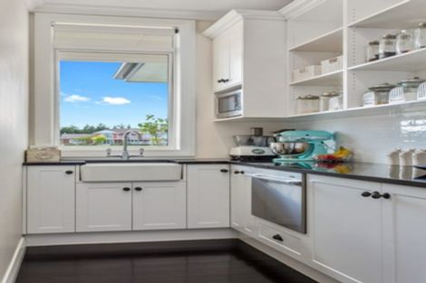 Photo of property in 23 Oakgrove Drive, Rangiora, 7400