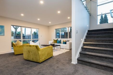 Photo of property in 69a Millen Avenue, Pakuranga, Auckland, 2010