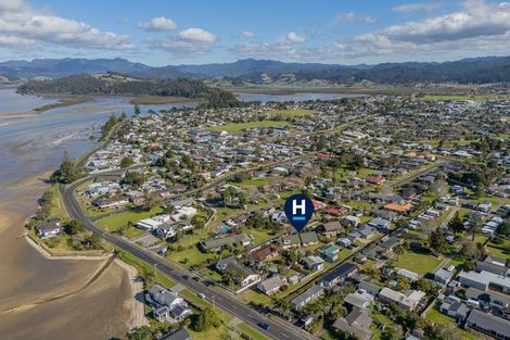 Photo of property in 127 Albert Street, Whitianga, 3510
