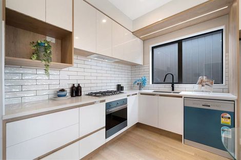 Photo of property in 22 Paretao Street, Massey, 0614