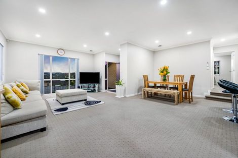 Photo of property in 20 Aditi Close, Massey, Auckland, 0614