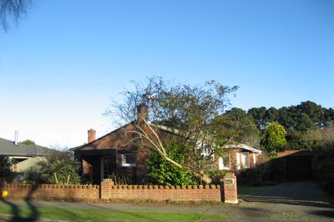 Photo of property in 84 Melbourne Street, Windsor, Invercargill, 9810