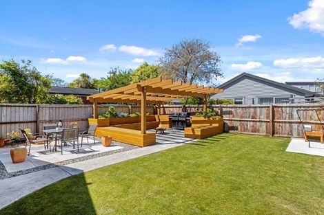Photo of property in 24 Wades Avenue, Saint Martins, Christchurch, 8022