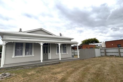 Photo of property in 24 Pascal Street, Palmerston North, 4410