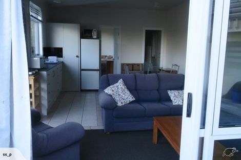 Photo of property in 54a Lewis Street, Blockhouse Bay, Auckland, 0600