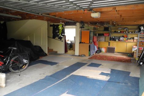 Photo of property in 12 Timaru Road, Waimate, 7924