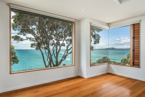 Photo of property in 115 Churchill Road, Rothesay Bay, Auckland, 0630