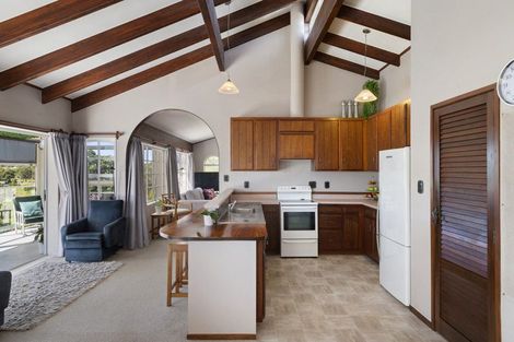 Photo of property in 18 Meachen Terrace, Waiuku, 2123